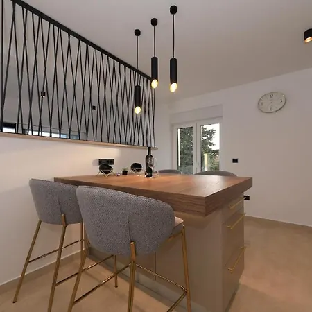 Appartement Adastra *