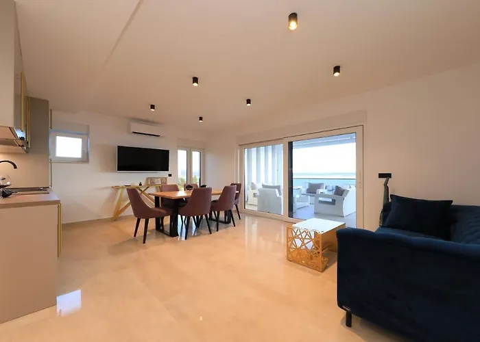 Apartman Adastra Maslenica