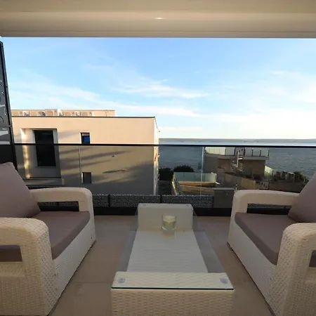 Apartment Adastra *