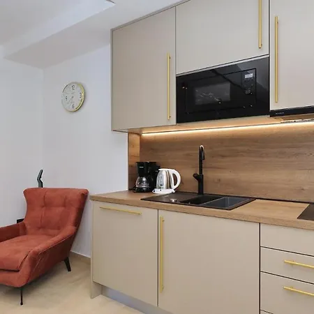 Apartment Adastra Maslenica