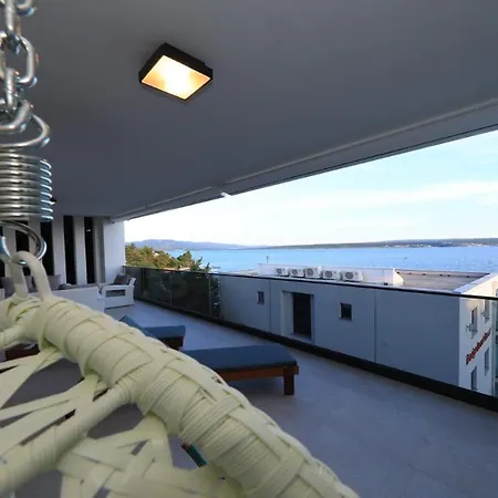 Adastra Apartment Maslenica